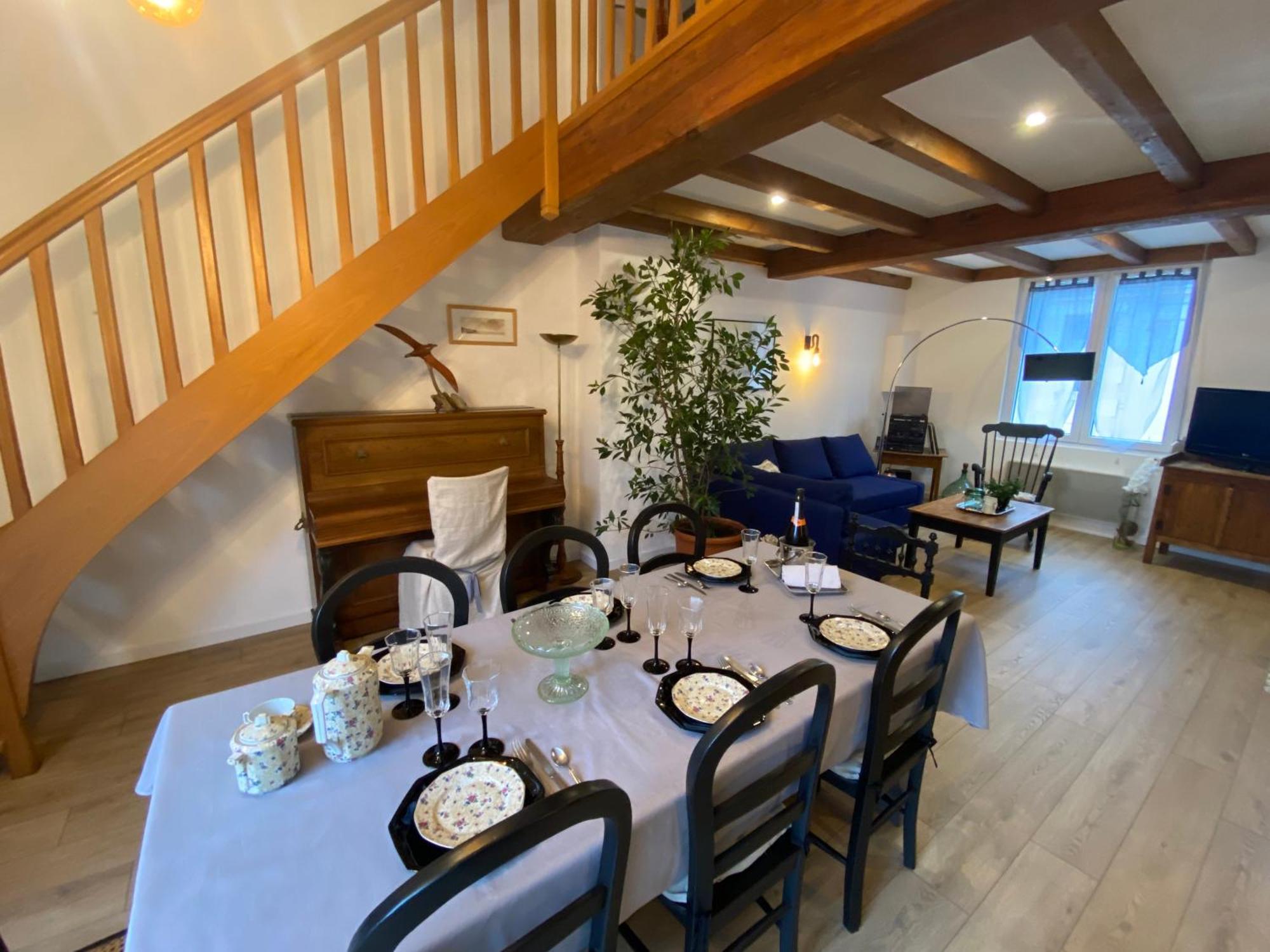 La Maison Des Vacances Chez Genevieve & Norbert 6 A 8 Personnes レ・サ​​ーブル・ドロンヌ エクステリア 写真